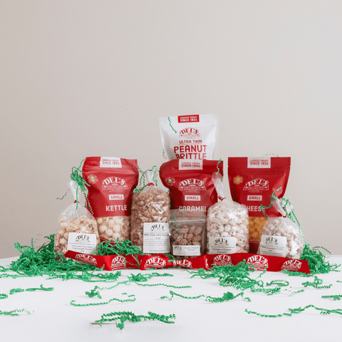 Del's Christmas Favorites Premium Gift Box - Del's Popcorn Shop