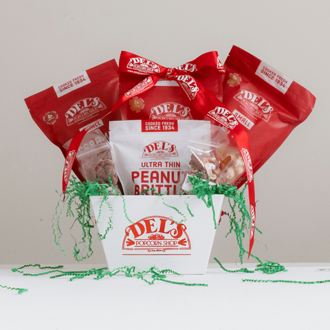 Del's Christmas Gourmet Essentials Gift Box - Del's Popcorn Shop